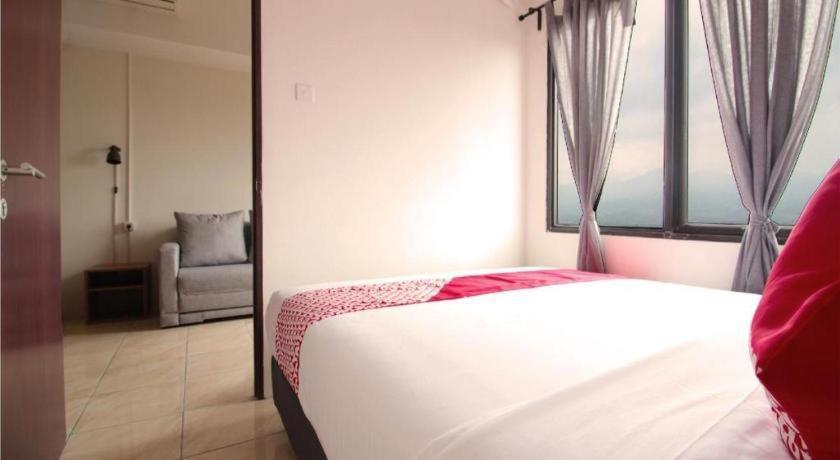 Super Oyo Capital O 483 Tamansari Panoramic Bandung Hotel Ngoại thất bức ảnh